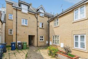 17, Palmer Close, Huntingdon PE26 1FB