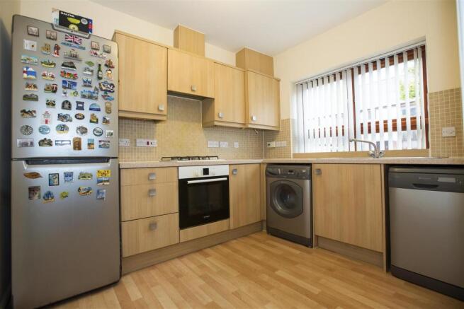 Kitchen 1.jpg