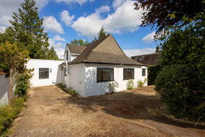 Valley View, Chess Way, Rickmansworth WD3 5TA