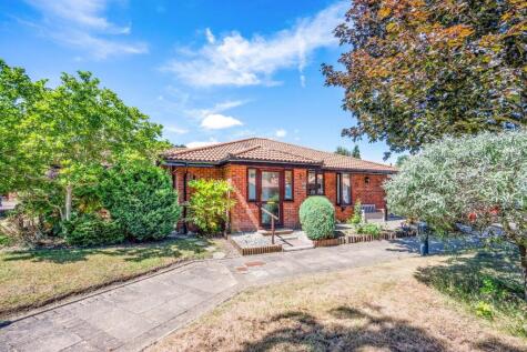 Oakmead Green, Epsom