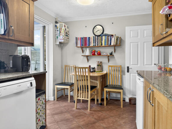 Kitchen/Dining Room