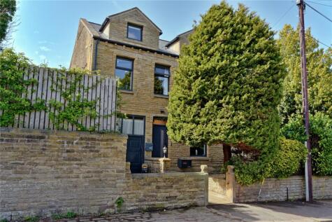 Moor End Road, Huddersfield, West Yorkshire, HD4