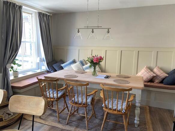 2 bed Terraced for sale Image 5