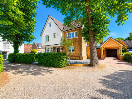 Wood Lane, Hockley, SS5 5