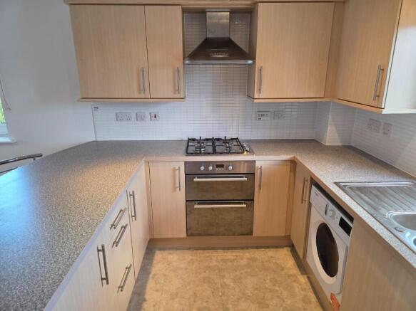 Kitchen - 2.jpg