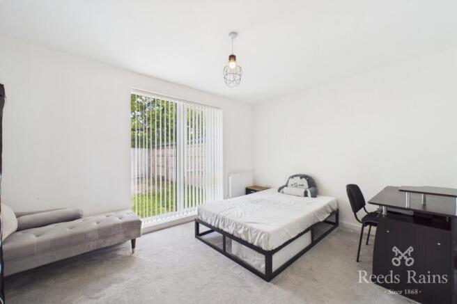 2 bed Bungalow to rent Image 9