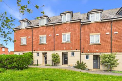 Thistle Drive, Desborough, Kettering, Northamptonshire, NN14