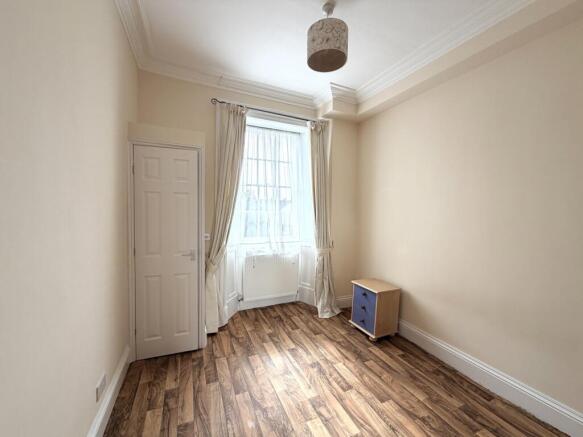 1 bed Block of Apartments for sale Image 12