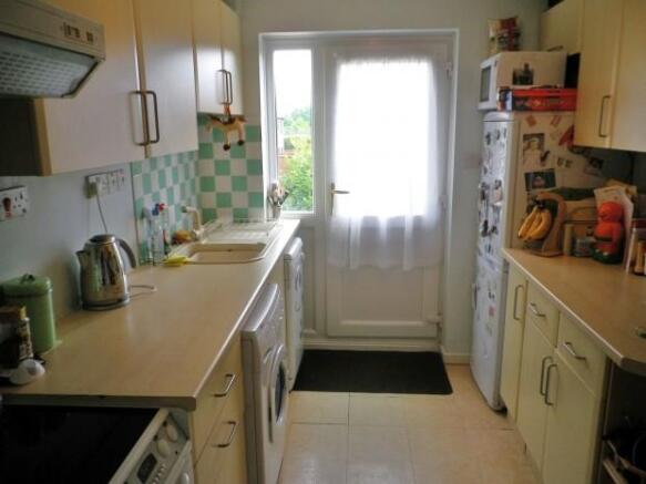 <p>Kitchen</p>