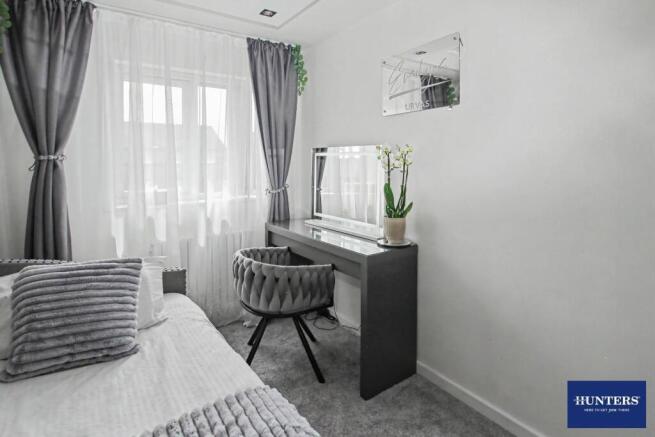3 bed Semi-Detached for sale Image 12