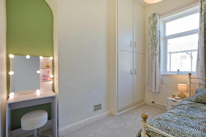 2 bed Terraced for sale Image 7