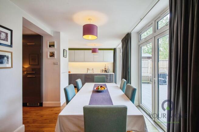 Kitchen/Dining Room