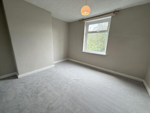 3 bed Terraced for sale Image 7