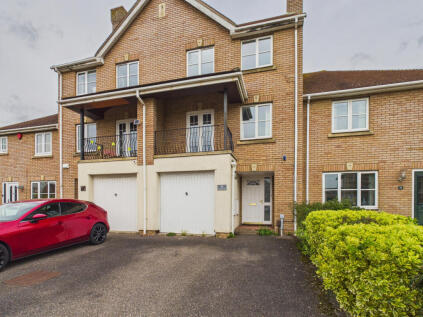 Sallow Close, St. Marys Island, Chatham, Kent, ME4