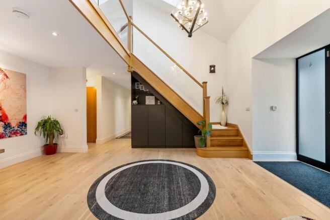 Overhill Drive, Wilmslow, SK9 photo 4
