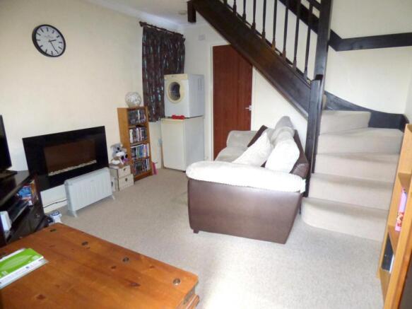 Living Room (Main)