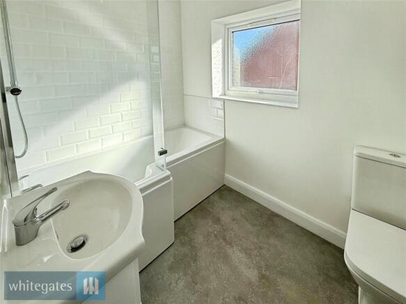 3 bed Semi-Detached for sale Image 11