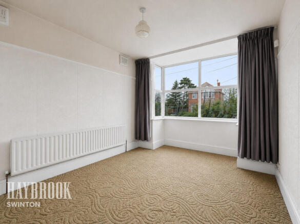 3 bed Semi-Detached for sale Image 4