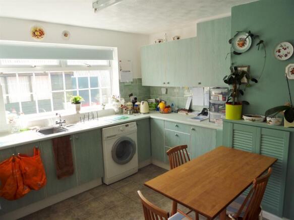 Breakfast Kitchen 2