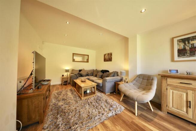 3 bed End of Terrace for sale Image 12
