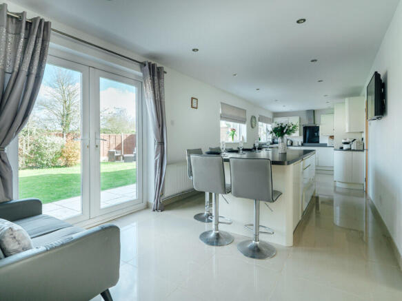 Kitchen / Dining / Family Room