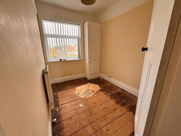 3 bed House for sale Image 10