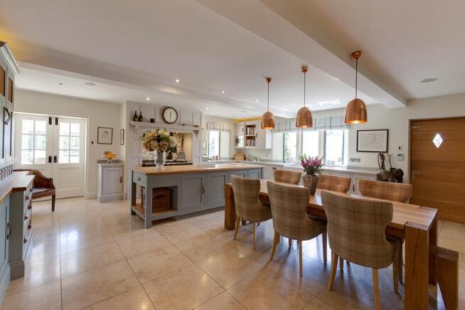 Dining Kitchen