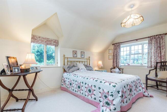 Master Bedroom 1.jpg