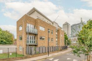 Flat 11, 91 Whitehorse Apartments, Saltwell Street, London E14 0FT