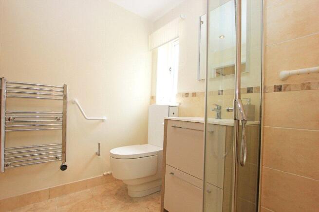 2 bed Terraced Bungalow for sale Image 11