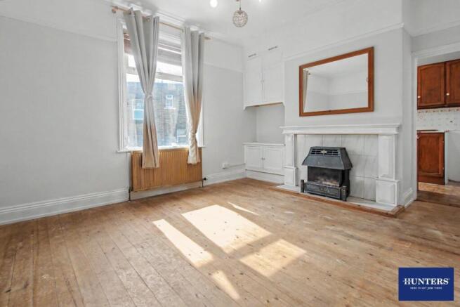3 bed Terraced for sale Image 4