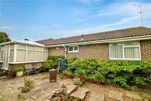 64, Eaton Hill, Cookridge, Leeds LS16 6SE