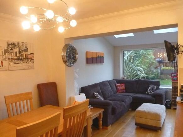 Family/dining room