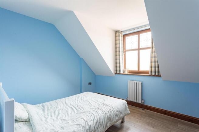 bed4.jpg