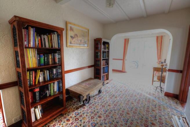 Photo 18