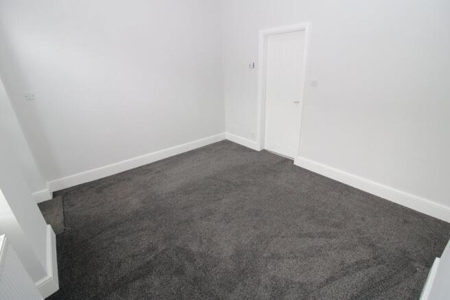 3 bed Terraced for sale Image 5