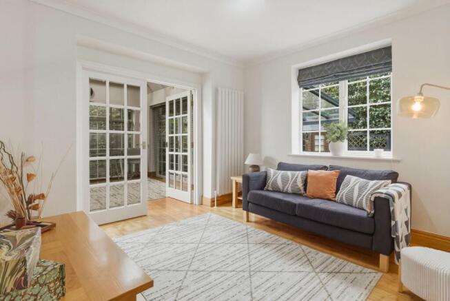 4 bed Detached for sale Image 6