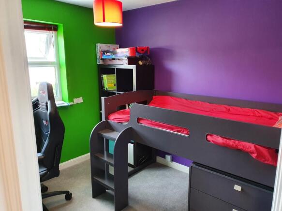 Photo 12