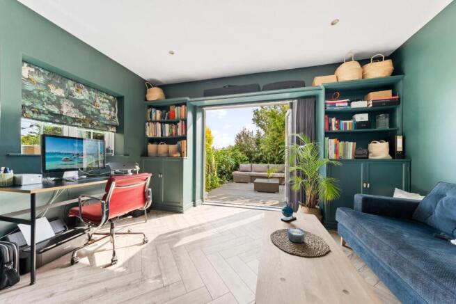 4 bed Terraced for sale Image 6