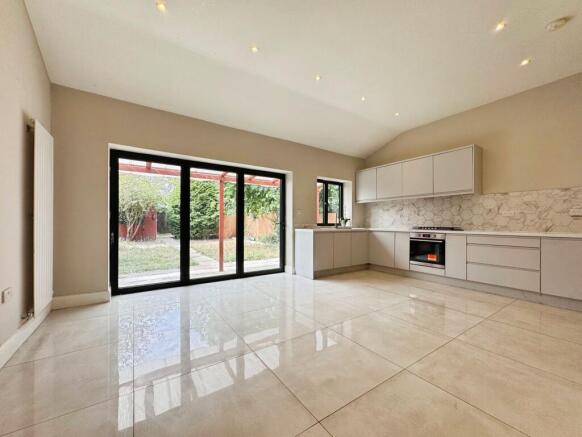 Kitchen/dining area
