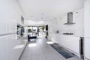 78, Redmans Road, London E1 3AG