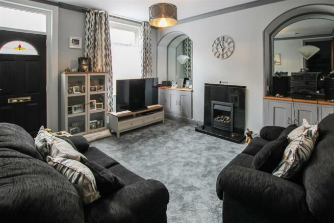 Living Room: