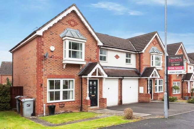 3-bed semi-detached on Lower Meadow Drive, Congleton, £250,000