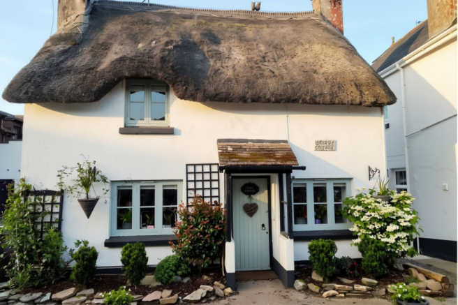 2-bed detached on Lower Town, Malborough, TQ7, £350,000