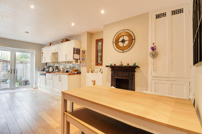 Kitchen/Dining Room