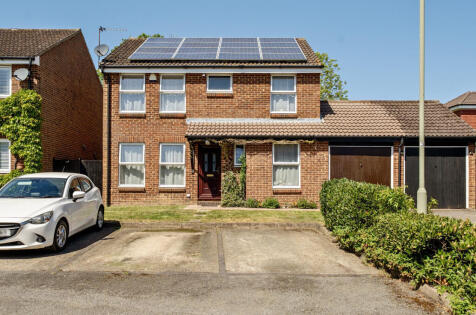Manston Road, Guildford, Surrey, GU4