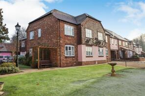 34, Arcadian Court, Sun Lane, Harpenden AL5 4EG
