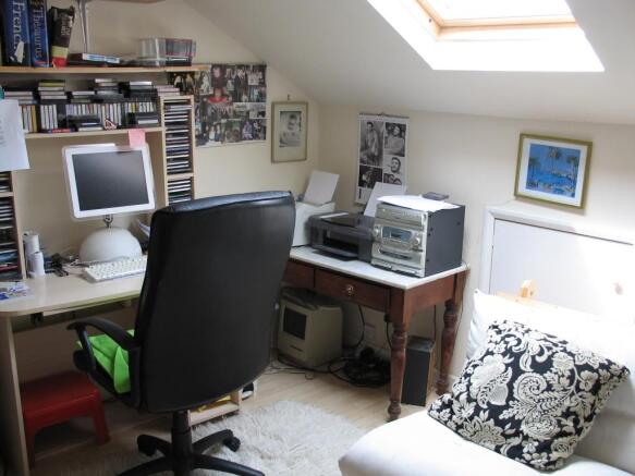 Photo 6