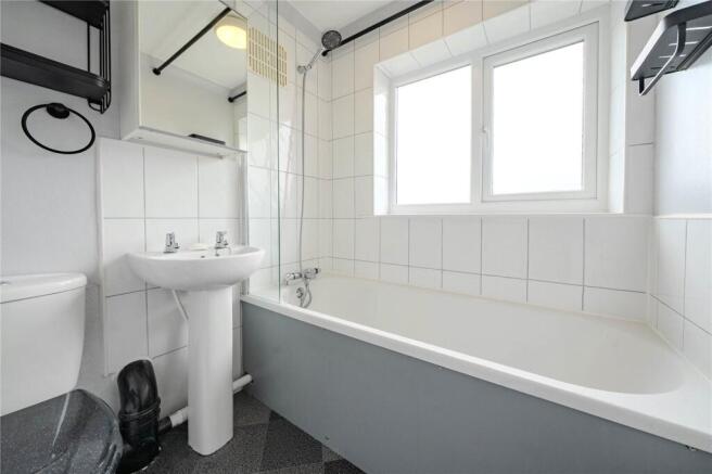 3 bed Semi-Detached for sale Image 7