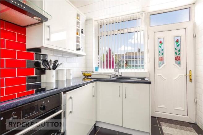 3 bed Town House for sale Image 7